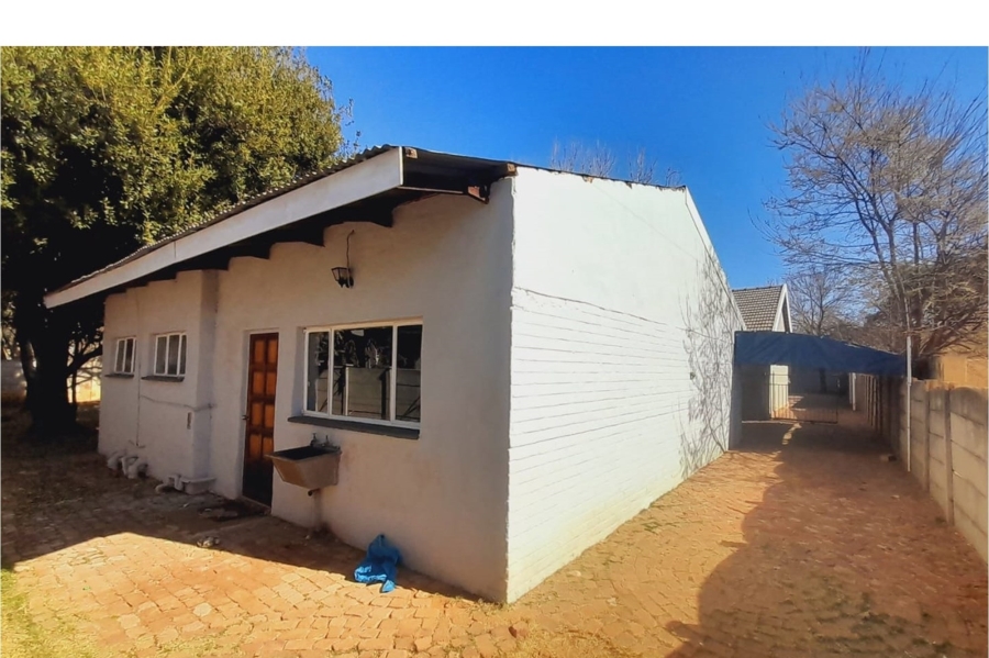 3 Bedroom Property for Sale in Flamwood North West